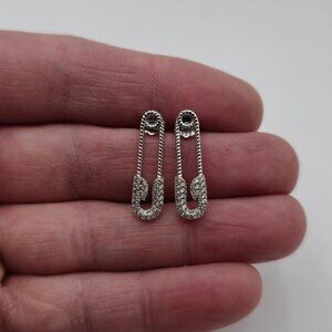 Sterling Silver Cubic Zirconia Paper Clip Earrings A2916